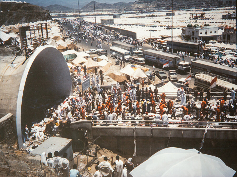 1990'daki hac izdihamı, modern zamanların en ölümcül hac faciası olmuştur.