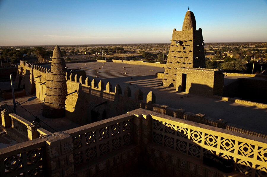 Timbuktu Üniversitesi, sadece İslâm dünyasında değil, tüm dünya tarihinde önemli bir yere sahipti. 