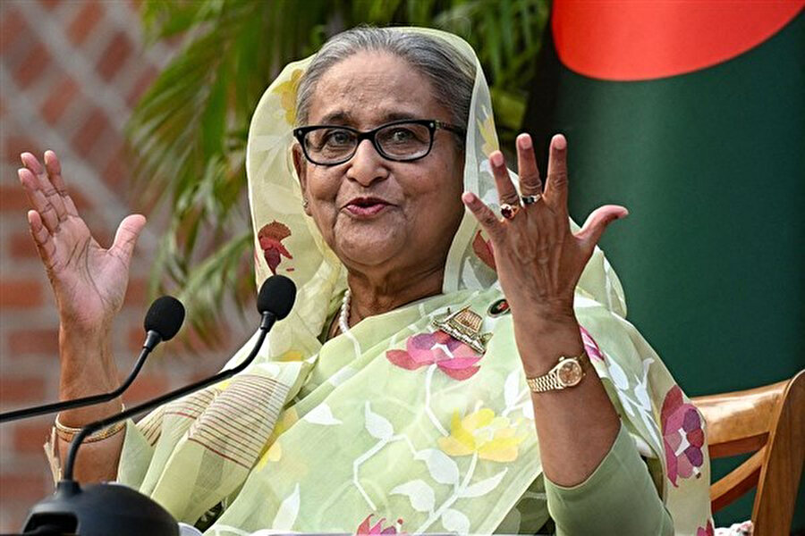 nEski Bangladeş Başbakanı Şeyh Hasina Vecidn