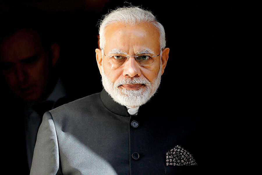 Narendra Damodardas Modi.