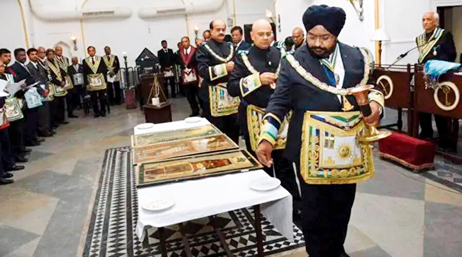 Hindistan Büyük Locasının bir ayini.