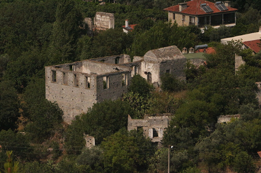 Kayaköy, Kız Okulu. 