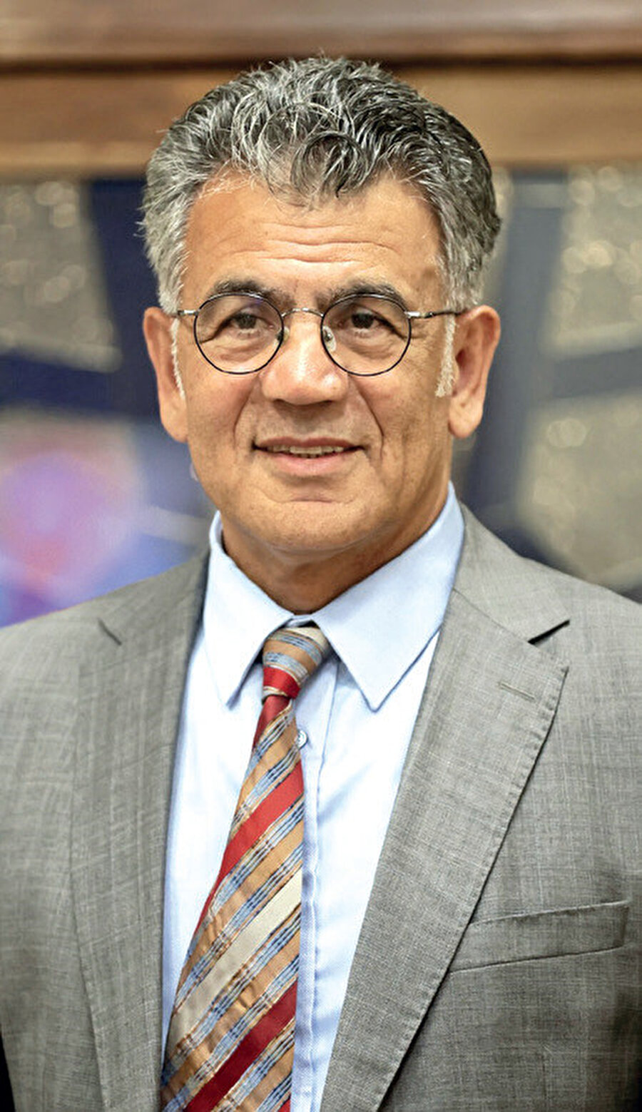 Prof. Dr. Levent Aydın.