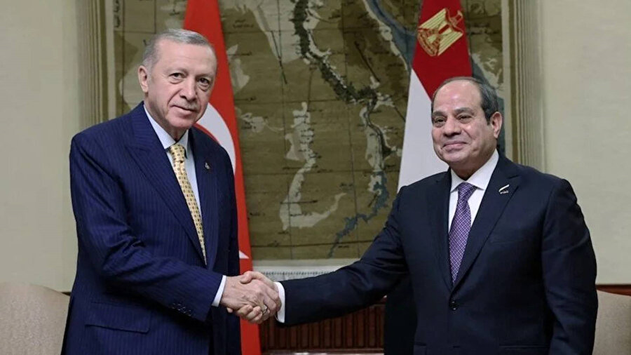 Cumhurbaşkanı Recep Tayyip Erdoğan ve Mısır Cumhurbaşkanı Abdülfettah es-Sisi