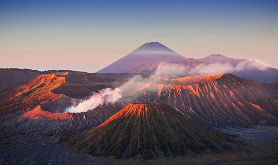 Bromo Volkanı.