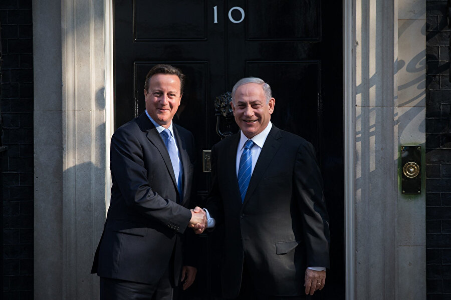 Benyamin Netanyahu, dönemin İngiltere Başbakanı David Cameron ile görüşürken, Londra, Eylül 2015.