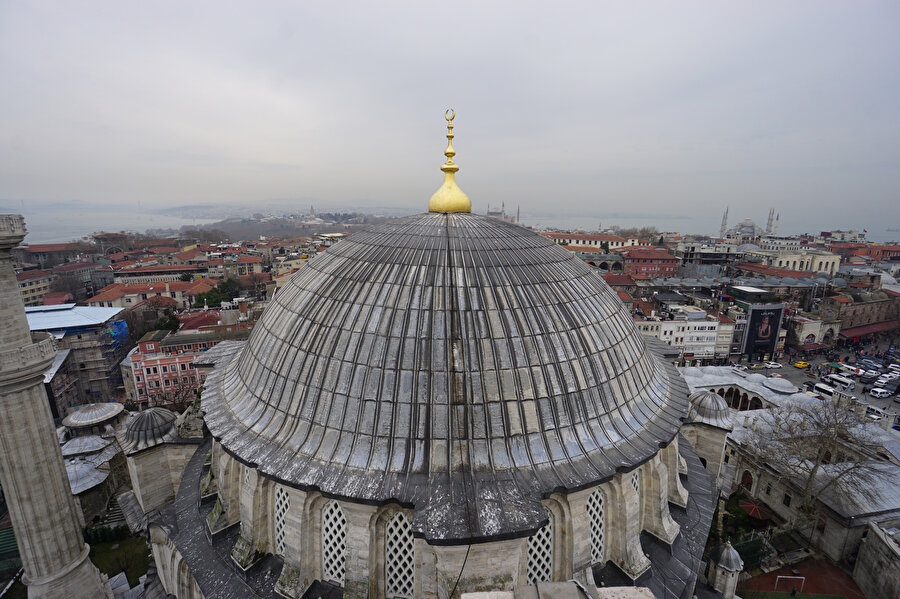 Nuruosmaniye Camii.