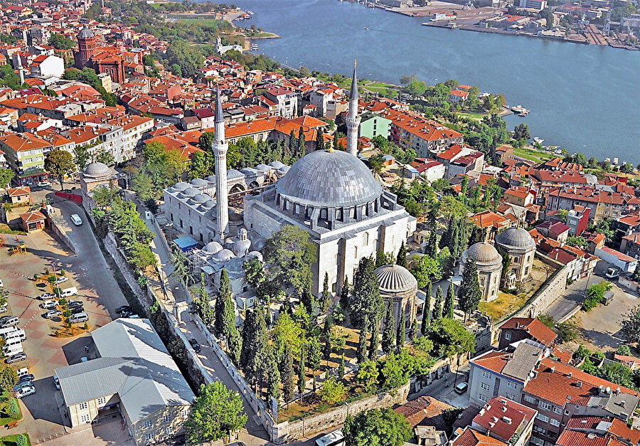 I. Selim’in türbesinin de bulunduğu Sultan Selim Camii ve Külliyesi.