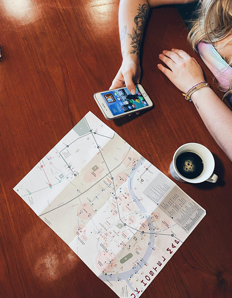 Grup seyahati planlarken, her şeyi akılda tutmak zor olabilir. Neyse ki, teknoloji bu konuda size yardımcı olabilir.