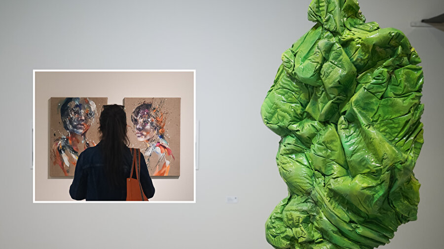 "Başka Yere Bakmak, Orada Olmak" sergisi Ankara'da açıldı.