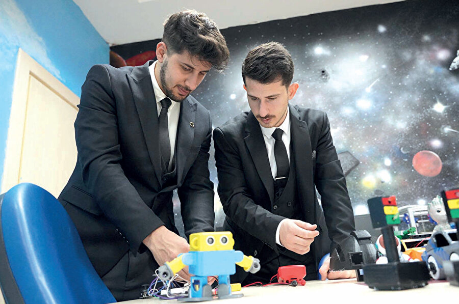 Furkan Gümüşbaş ve Semih Poyraz