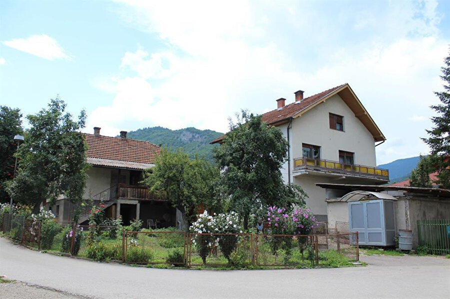 Bosna Savaşı sırasında ciddi katliamlara sahne olan Vişegrad, günümüzde sakin bir kasaba...