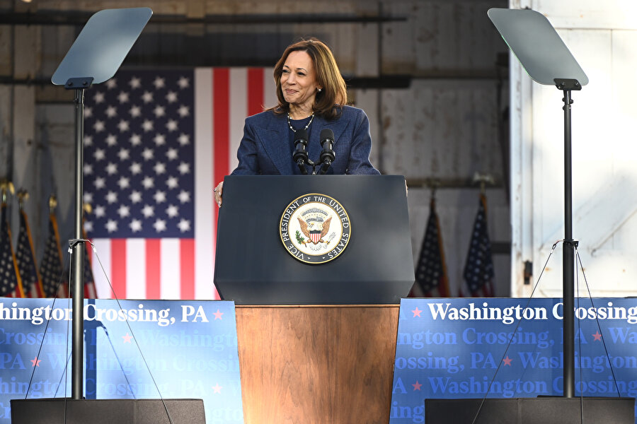 Demokratların adayı Kamala Harris