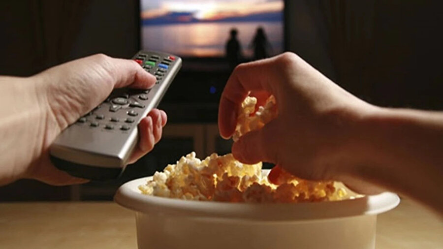 Dinle, izle, dene.