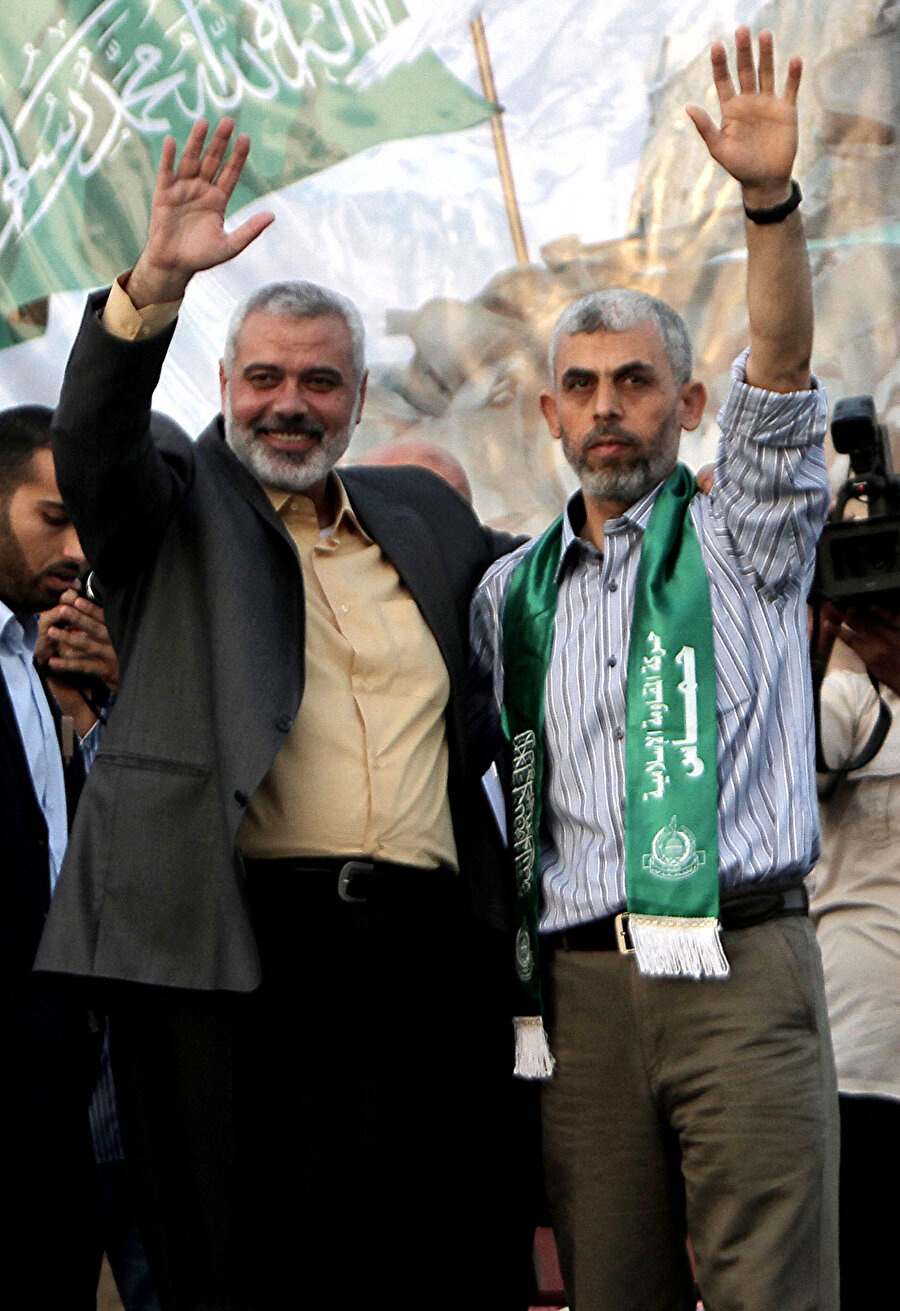 Yahya Sinvar da tıpkı selefi İsmail Heniye gibi Gazze’deki bir mülteci kampında dünya geldi.