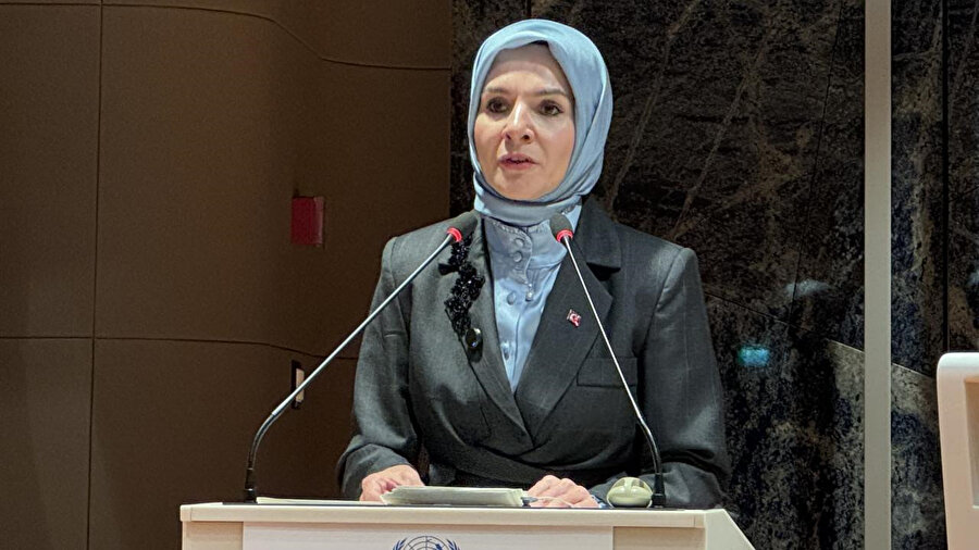 ​Aile ve Sosyal Hizmetler Bakanı Mahinur Özdemir Göktaş.