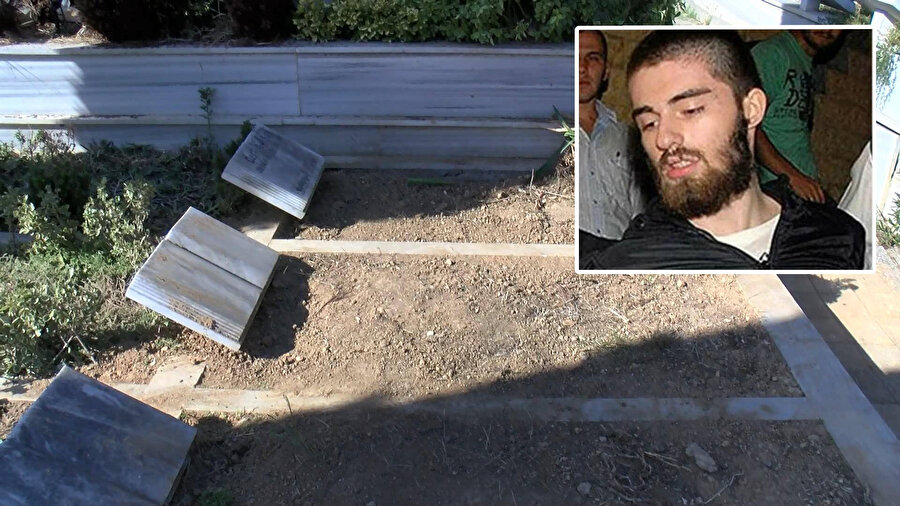 Garipoğu'nun fethi kabiri sırasında mezarından poşet çıkmıştı.