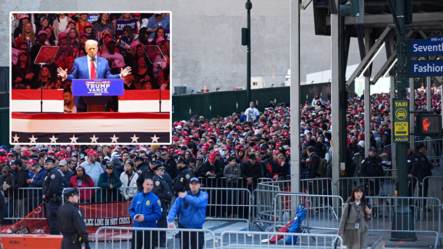 Donald Trump New York'taki  Madison Square Garden'da gösteri düzenledi.