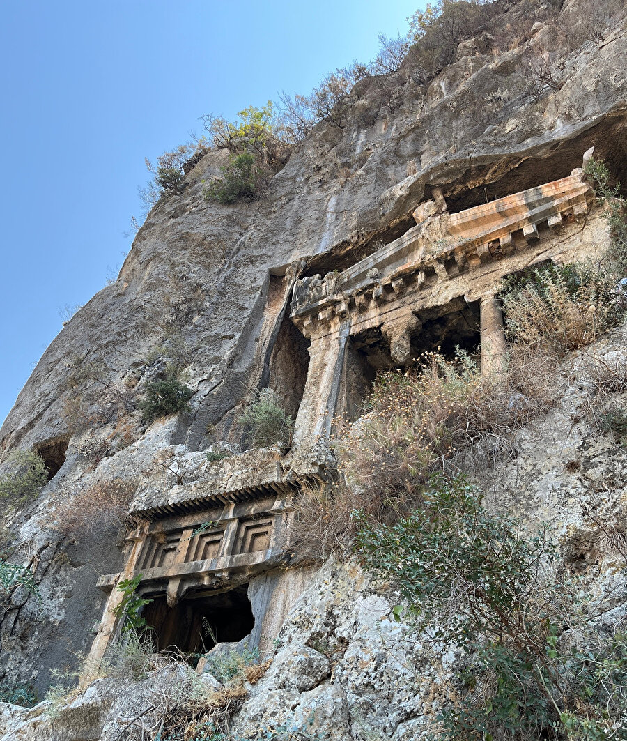 Amintas Ören Yeri, kral mezarları. Fotoğraf: Uluç Algan. 