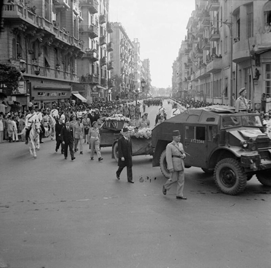 Lord Moyne'un Kahire'deki cenaze töreni.