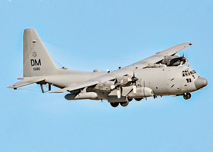 EC-130 H Compass Call.