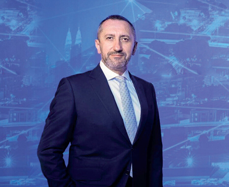 Türk Telekom CEO’su Ümit Önal.