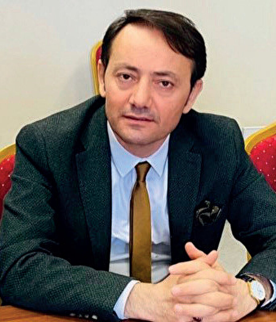 Prof. Dr. Cemal Zehir.