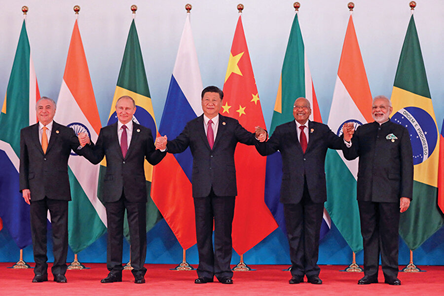 BRICS, üye ülkelerin GSYİH’leri değerlendirildiğinde ekonomik bir dev olarak öne çıkıyor.