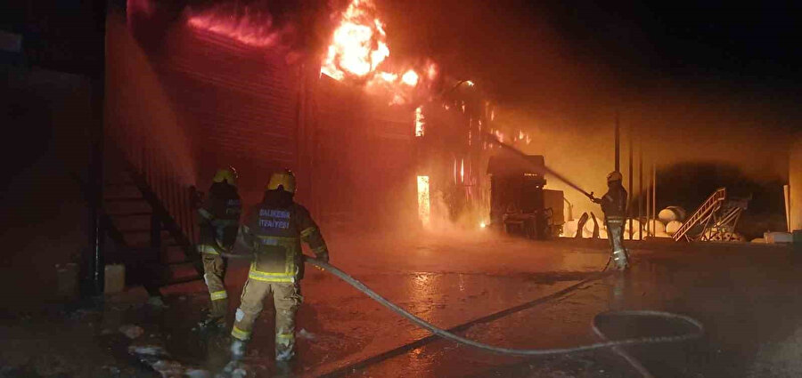 Yangında herhangi bir can kaybı yaşanmadı.