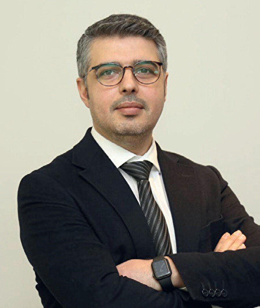 Prof. Dr. Yusuf Dinç.