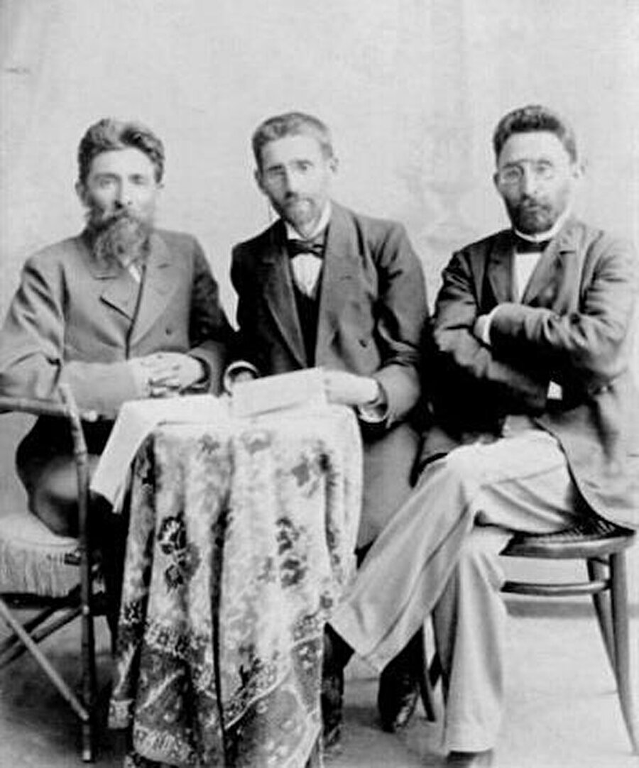 Ben Yehuda'nın hazırladığı İbranice sözlük, bugün hâlâ İsrail'in temel dil kılavuzu durumunda.