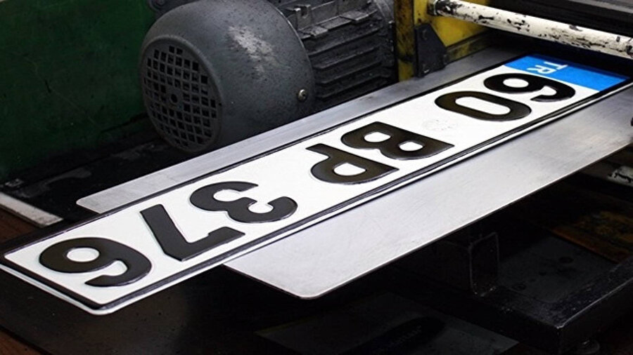 Plaka tescil işlemleri artık e-Devlet üzerinden yapılabilecek.