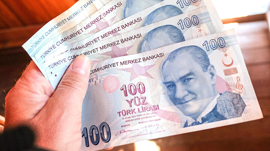 2025 yılında geçerli olacak asgari ücretin belirlenmesine ilişkin ilk toplantı 10 Aralık Salı günü gerçekleştirilecek. 