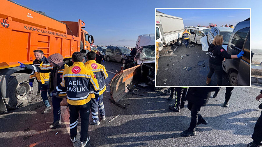 Van'da zincirleme kaza: Ölü ve yaralılar var