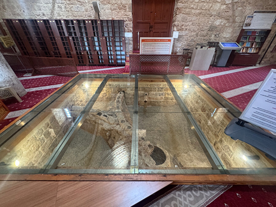 Harimde bulunan su yolu.