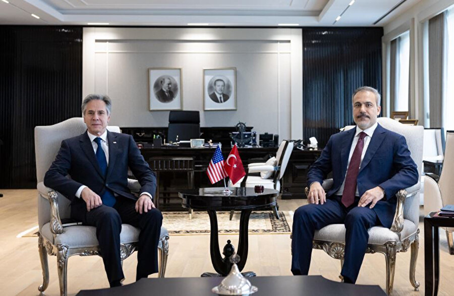Dışişleri Bakanı Hakan Fidan ile ABD Dışişleri Bakanı Antony Blinken bir araya gelerek, Suriye hakkında konuştu.