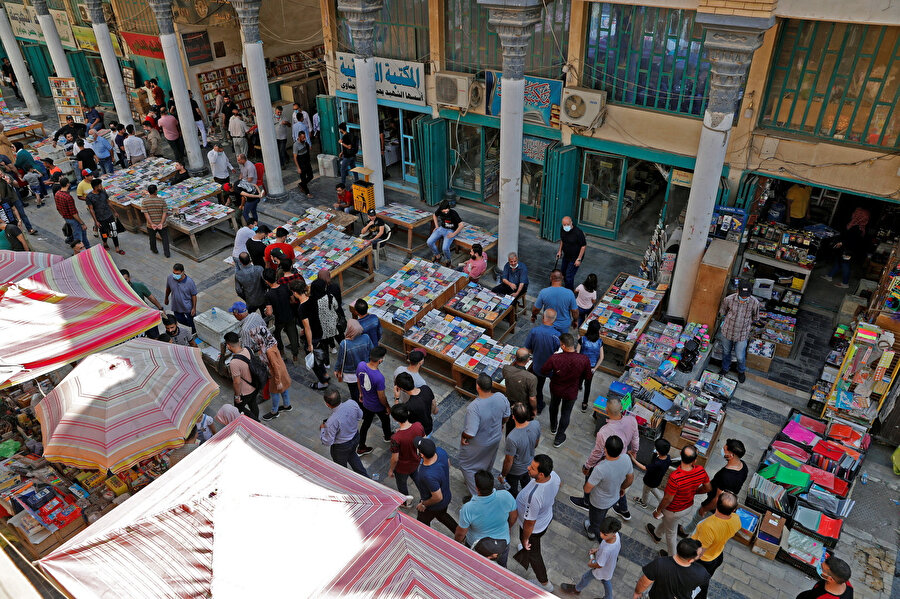 Irak’ın kitap pazarı: Mütenebbî Caddesi