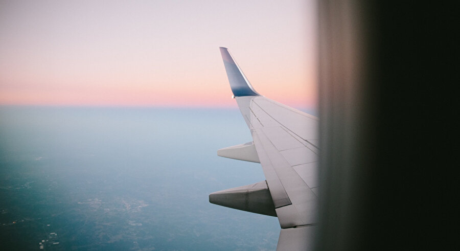 Malezya Havayolları'na ait 370 sefer sayılı (MH370) uçağından 8 Mart 2014'ten beri haber alınamıyor.