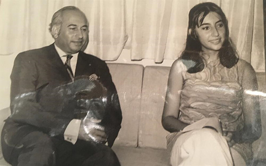 Zülfikar Ali Butto ve kızı Benazir Butto.