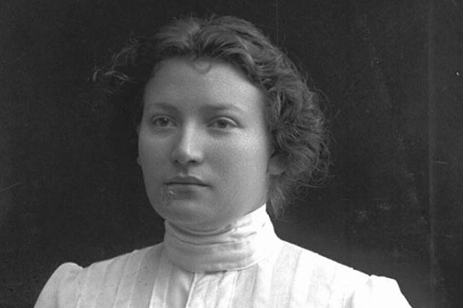 Aaron Aaronsohn'un kız kardeşi Sarah Aaronsohn, NILI Yahudi casusluk halkasının önemli bir üyesiydi.