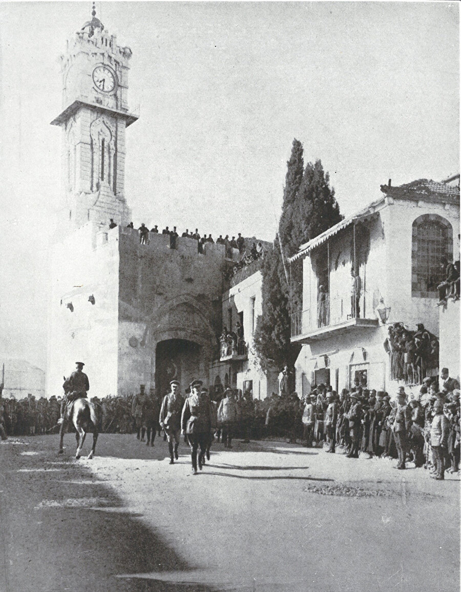 NILI’nin doğrudan irtibatta olduğu kişi Mısır Seferi Kuvvetleri Komutanı General Edmund Allenby idi.