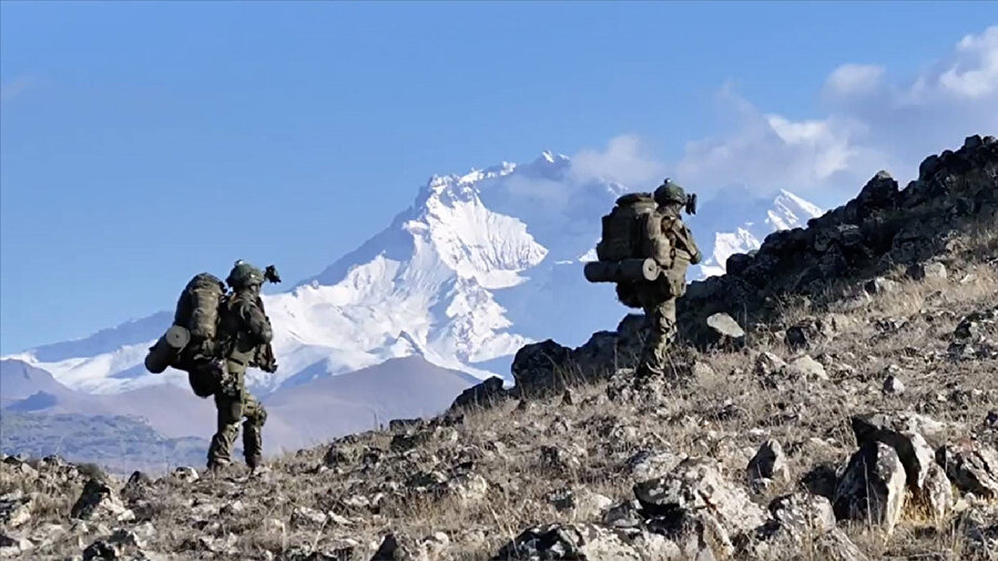 Kara Kuvvetleri Komutanlığı