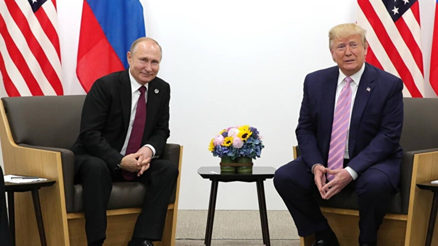 Rusya Devlet Başkanı Vladimir Putin ile ​ABD Başkanı Donald Trump