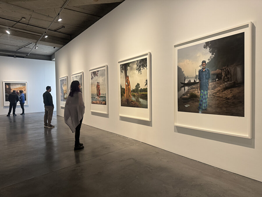 Nuri Bilge Ceylan'ın &quot;Yolda&quot; fotoğraf sergisi açıldı