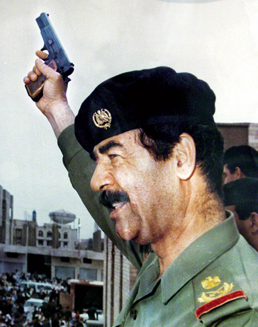 Saddam Hüseyin.