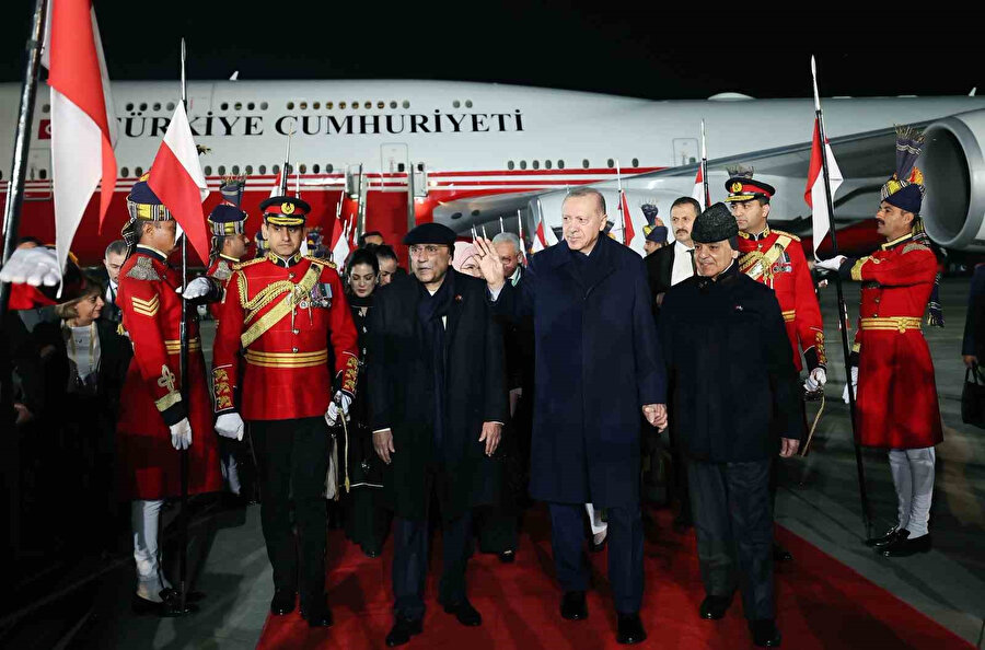 Cumhurbaşkanı Erdoğan Pakistan'da