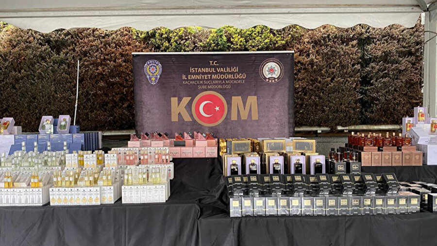 İstanbul'da 167 bin 924 şişe kaçak parfüm ele geçirildi