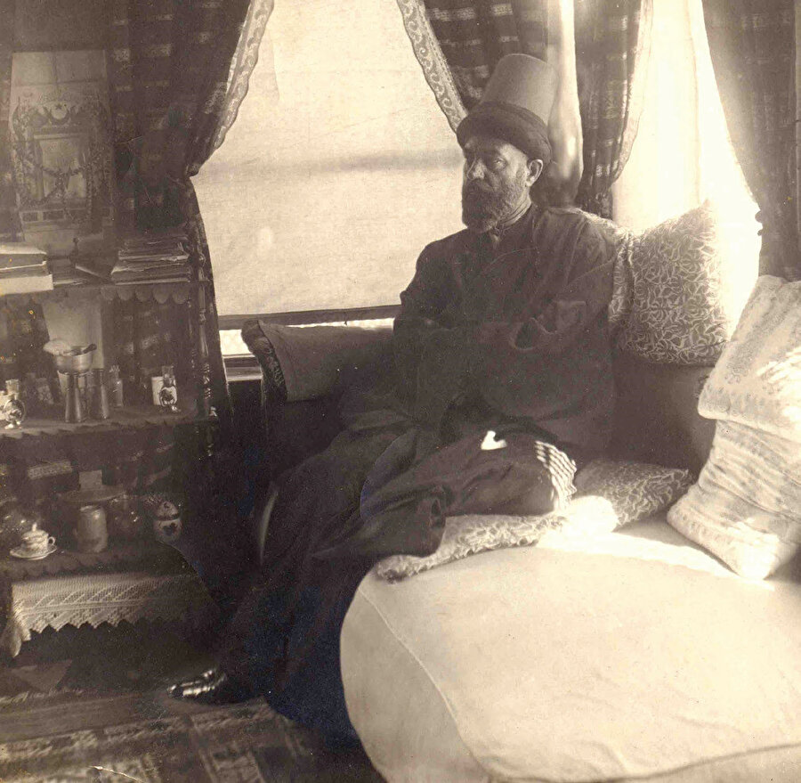 Kenan Rıfâî.