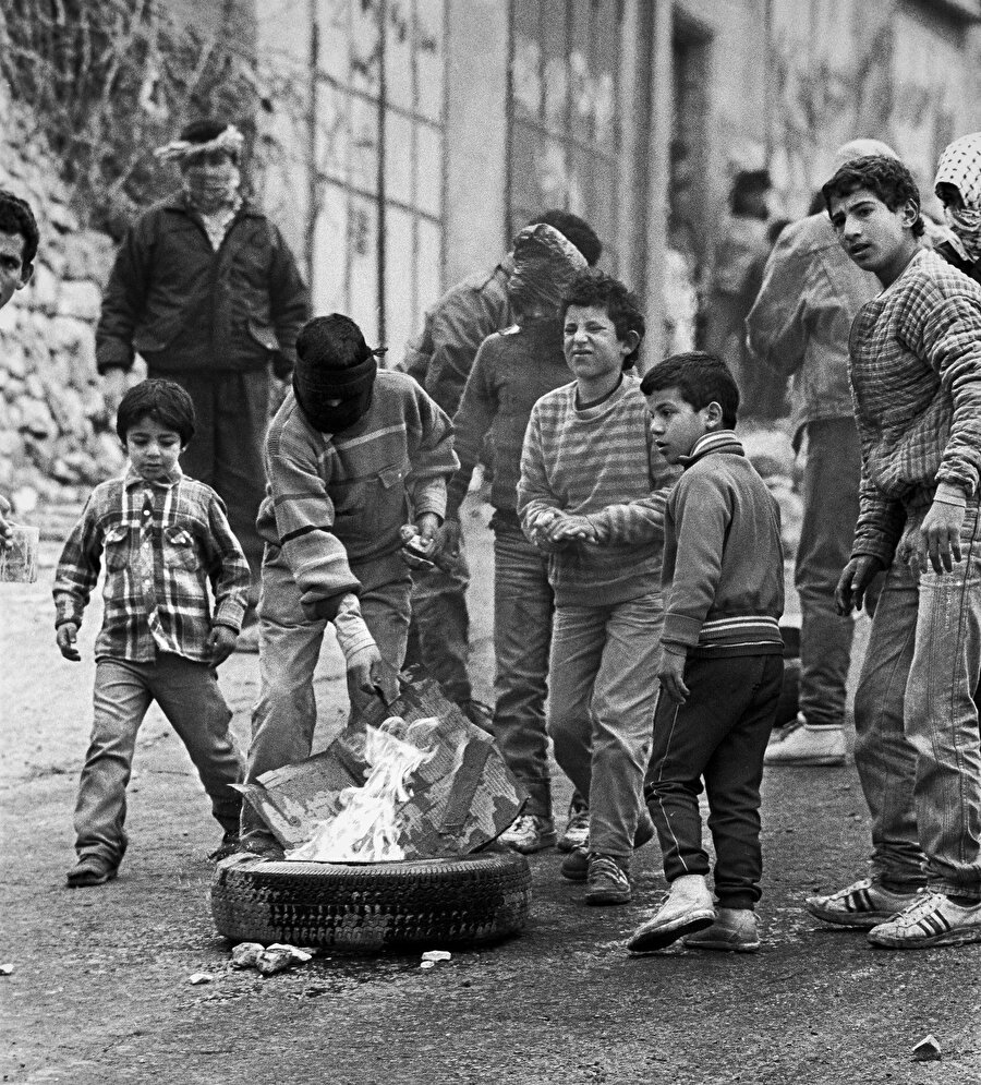 Filistin’de her çocuk bir direnişçi olarak doğuyor.