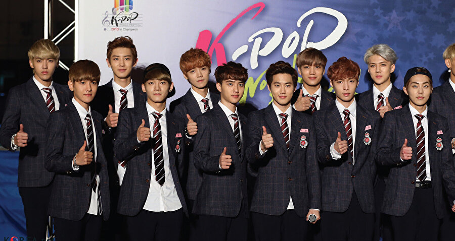 Dizilere dair yapılan akademik çalışmalar ya kitle iletişimi yaklaşımı çerçevesinde indirgeyici bir özellik gösteriyor ya da yine bununla bağlantılı olarak Türkiye çalışmaları olarak adlandırılan paradigma ekseninde politik bir okumadan ibaret kalıyor.